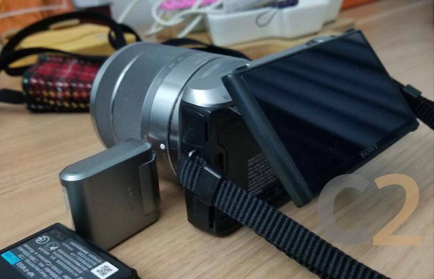 (二手)SONY NEX-C3 連 18-55mm  無反相機 可換鏡頭 可折疊Xtra Fine液晶屏 旅行 Camera 95%NEW（白/銀/梅紅/黑） - C2 Computer