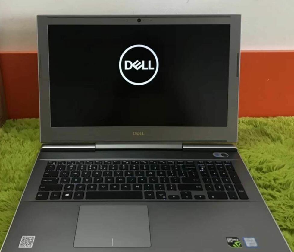 (USED) DELL Vostro 15 7000 (7570) i7-7700U 4G NA 500G GTX 1050Ti 4G 15.6inch 1920x1080 Gaming Laptop 90% - C2 Computer