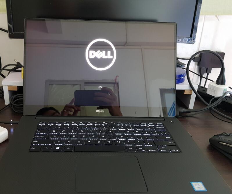 (USED) DELL XPS 15 9550 i7-6700HQ 4G 128G-SSD NA GTX 960M 2G 15.6inch 1920x1080 Gaming Laptop 95% - C2 Computer